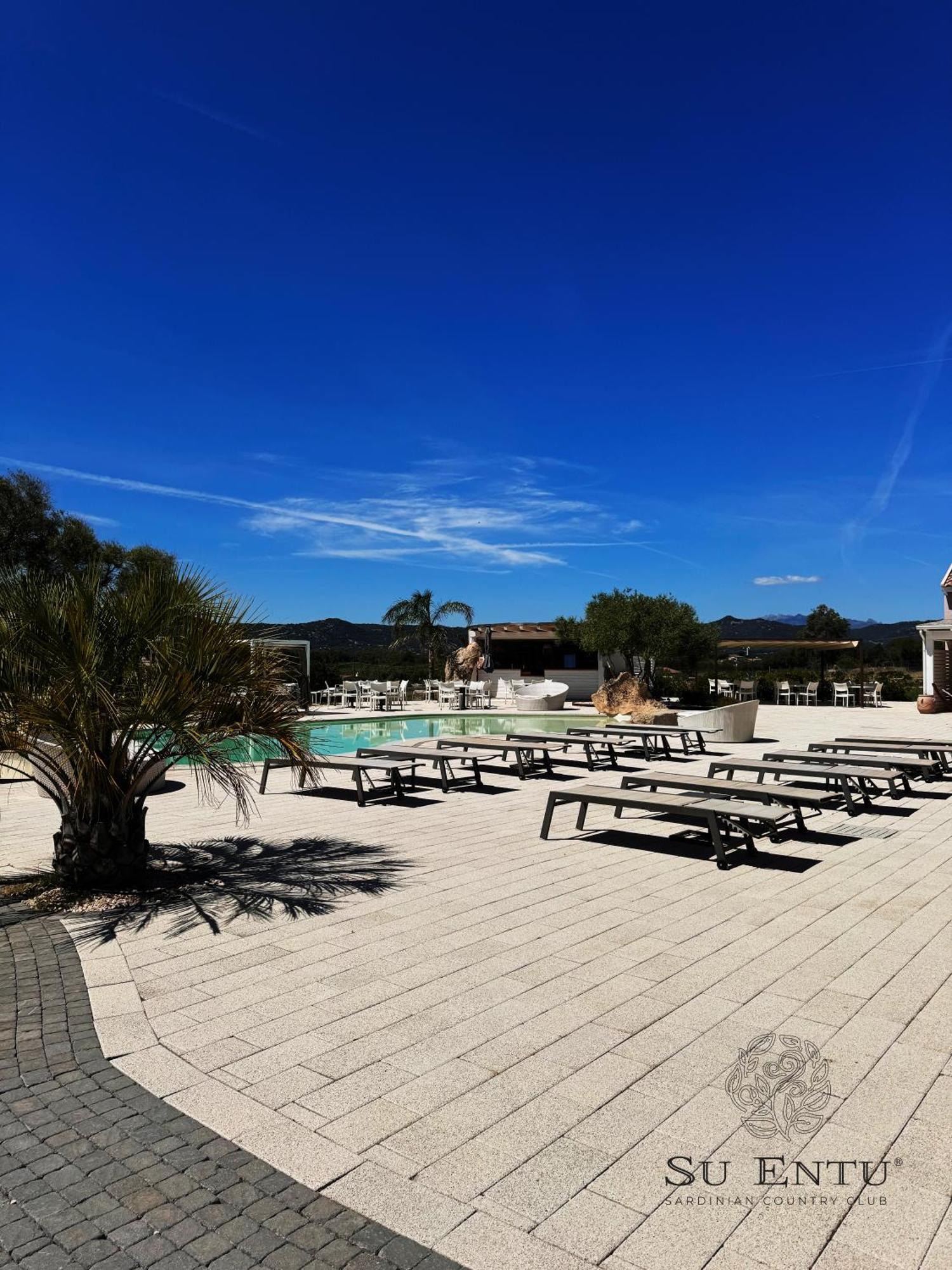 מלון אולביה Su Entu Sardinian Country Club מראה חיצוני תמונה
